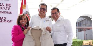 Entrega Gobernadora Chalecos a Servidores de la Nación de la Secretaría de Bienestar Federal- AlternativaTlx 