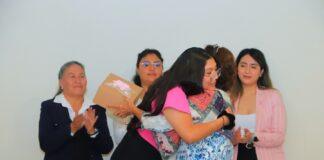 Estudiantes de la UATx Donan Innovadores Diseños para Mujeres que han Afrontado una Mastectomía - AlternativaTlx