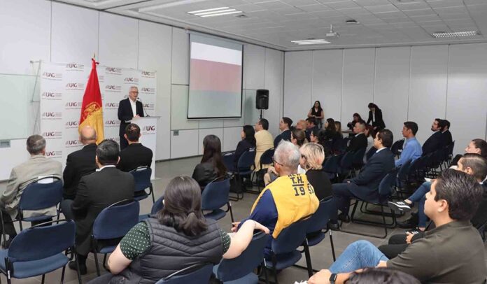 Estudiar un posgrado logra un impacto positivo en la sociedad - AlternativaTlx