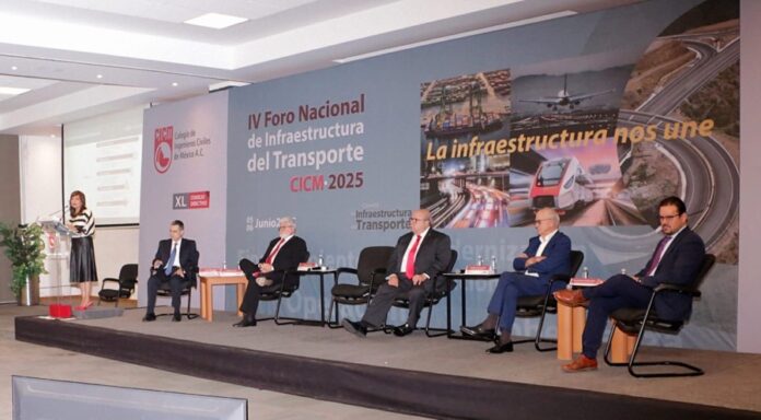 Se Ampliarán y Rehabilitarán 62 Aeropuertos durante la Presente Administración SICT - AlternativaTlx