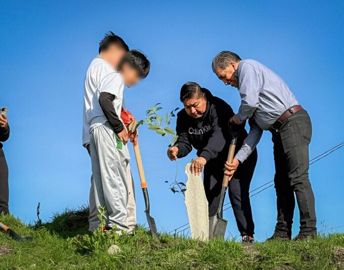 Zacatelco Conmemora el Día Mundial del Medio Ambiente con Reforestación en la Quinta Sección- AlternativaTlx Zacatelco Conmemora el Día Mundial del Medio Ambiente con Reforestación en la Quinta Sección- AlternativaTlx