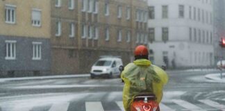Aprende qué hacer si te Sorprende una Tormenta en la Calle - AlternativaTlx