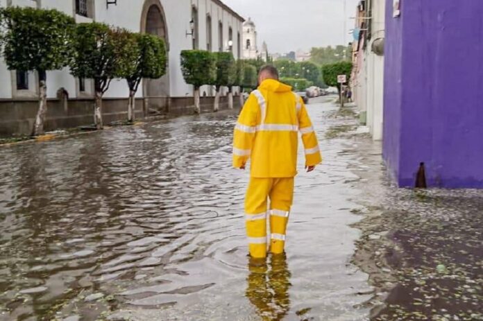 Áreas del Ayuntamiento de Tlaxcala Dan Respuesta a Afectaciones por Fuerte Granizada- AlternativaTlx 