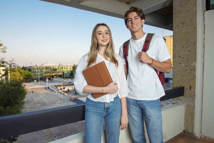 Conoce las Razones para Estudiar la Carrera de Psicología - AlternativaTlx
