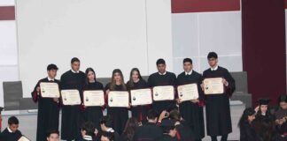 Egresados de Preparatoria se Alistan para un Nuevo Capítulo, la Universidad - AlternativaTlx