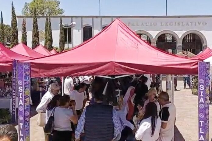 Impulsa Alfonso Sánchez García Beneficios del Mercado Social en Acuitlapilco para Fortalecer Economía Solidaria- AlternativaTlx 