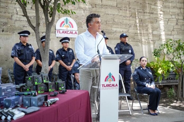 Por Primera Vez en la Historia Equipamos al 100% de las y los Policías de la Capital Alfonso Sánchez García- AlternativaTlx Por Primera Vez en la Historia Equipamos al 100% de las y los Policías de la Capital: Alfonso Sánchez García- AlternativaTlx