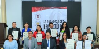 Reconoce la FCEA-UATx la Excelencia de sus Académicos - AlternativaTlx