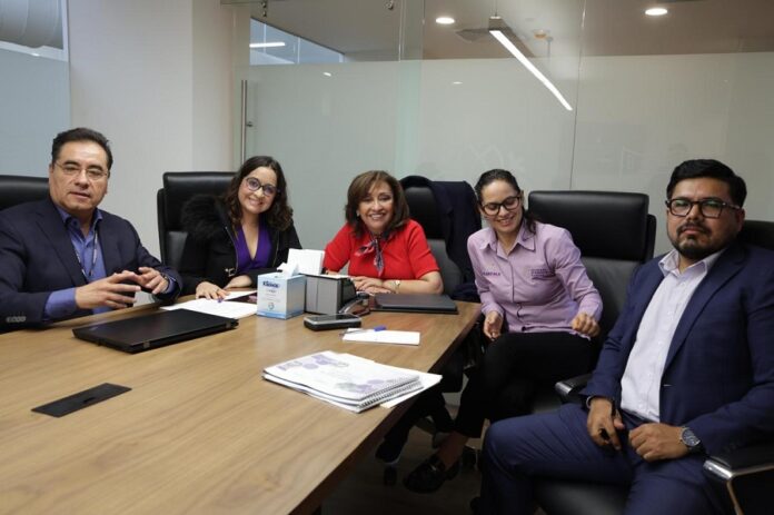 Sostiene Gobernadora Lorena Cuéllar Reunión de Trabajo para Avanzar en la Cobertura Eléctrica Total en Tlaxcala- AlternativaTlx Sostiene Gobernadora Lorena Cuéllar Reunión de Trabajo para Avanzar en la Cobertura Eléctrica Total en Tlaxcala- AlternativaTlx