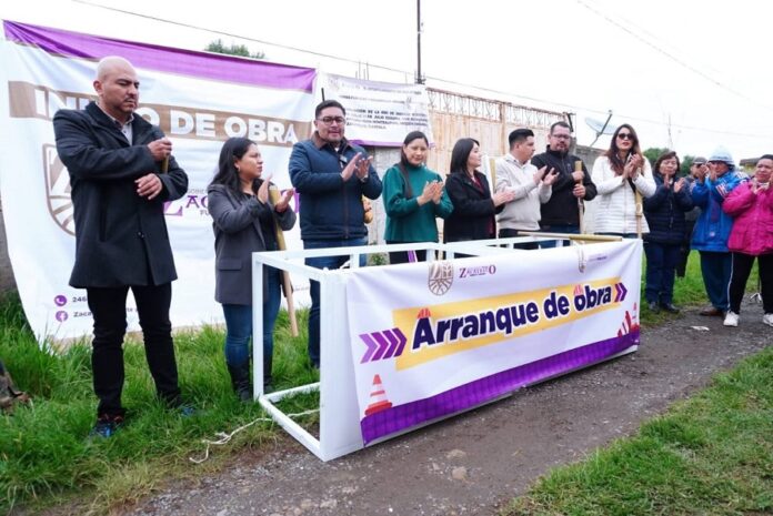 Vecinos de la Segunda Sección de Zacatelco Reciben Ampliación de Red Eléctrica- AlternativaTlx Vecinos de la Segunda Sección de Zacatelco Reciben Ampliación de Red Eléctrica- AlternativaTlx