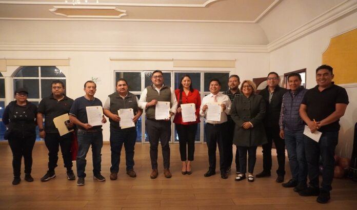 Ayuntamiento de Zacatelco y Comerciantes Firman Convenio para la Liberación de la Vía Pública- AlternativaTlx 