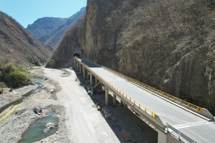 Carretera San Ignacio-Tayoltita Clave para Impulso Regional de Sinaloa y Durango; Beneficiará a más de 11 Mil Habitantes - AlternativaTlx