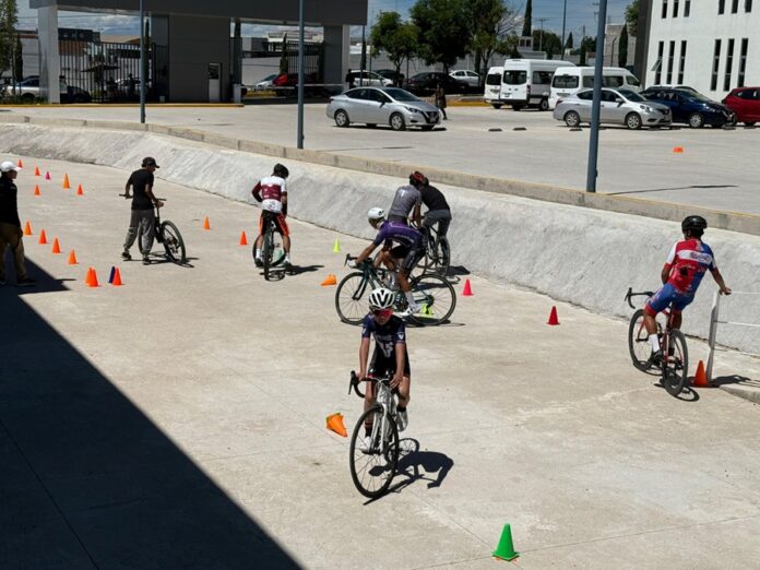 Ciclistas Tlaxcaltecas Se Preparan Rumbo A Competencias Nacionales - AlternativaTlx