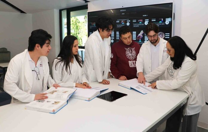 Conoce por qué estudiar Medicina en una de las Universidades más Prestigiadas del País - AlternativaTlx