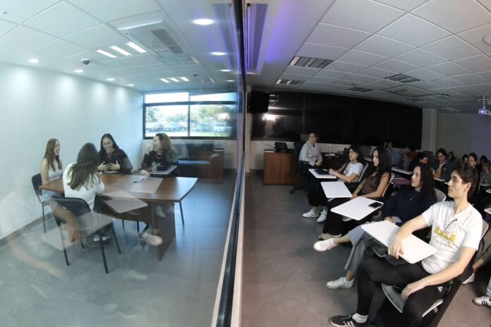 Crece el Campo de acción de los Egresados de la Carrera de Psicología - AlternativaTlx