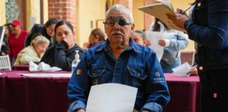 Entregan en Tlaxco Armazones de Lentes para Mejorar Salud Visual de 800 Personas- AlternativaTlx