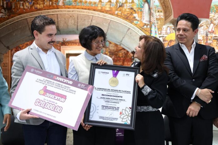 Gobernadora Entrega Premio Estatal de la Juventud 2025- AlternativaTlx 