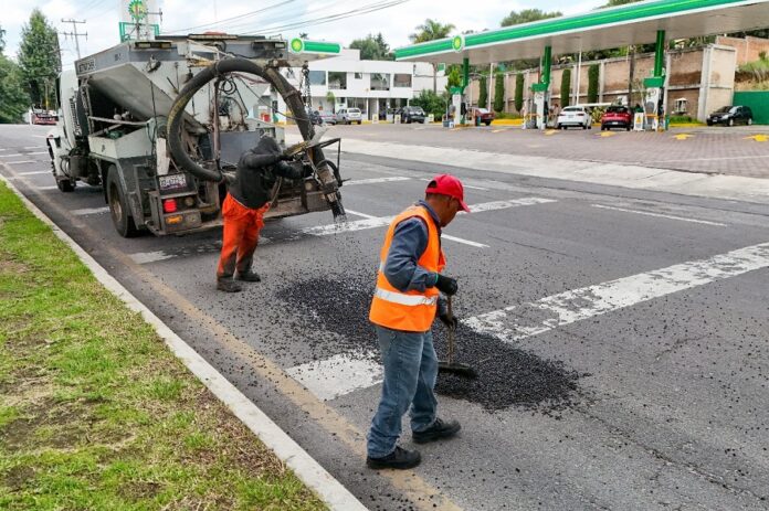 Intensifica el Ayuntamiento de Tlaxcala Bacheo en el Centro Histórico y Colonias con más Tránsito Vehicular- AlternativaTlx 