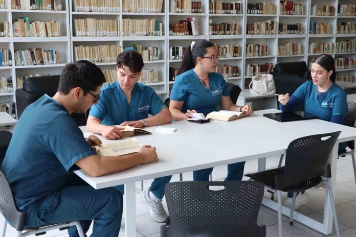 La Enfermería es una de las Profesiones más Nobles que Existen - AlternativaTlx