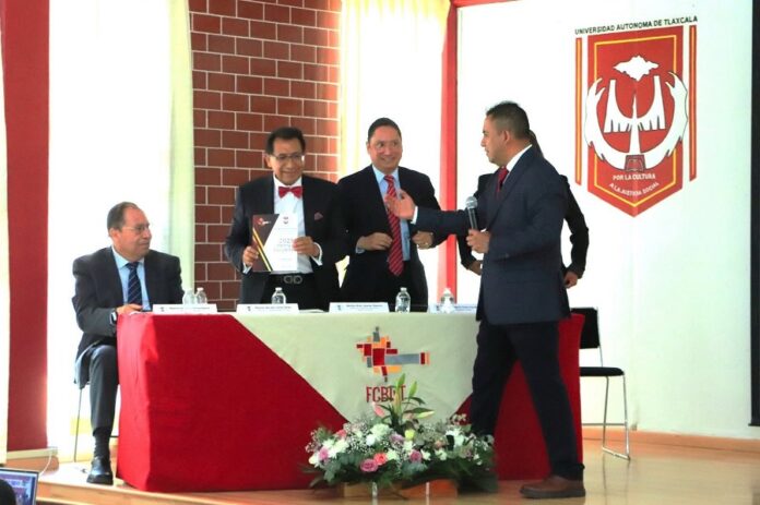 La Uatx Seguirá Competitiva con su Oferta Educativa en Ciencias Básicas: Rector - AlternativaTlx