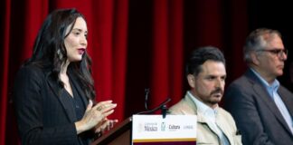 Zoé Robledo y Claudia Curiel Inauguran el Ciclo de Funciones de la Convocatoria Escenarios IMSS-Cultura 2025-2026 - AlternativaTlx