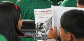 Entregan la Cartilla de Derechos de las Mujeres a Estudiantes de Secundaria en Tlaxcala - AlternativaTlx