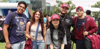 Estudiantes de la UAG Disfrutan de su Gran Fiesta de Bienvenida 2025 - AlternativaTlx
