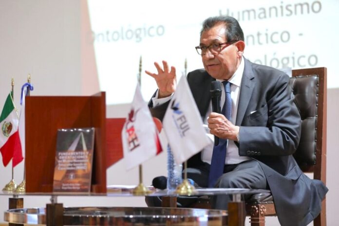 Rector de la UATx Participó en Feria Universitaria del Libro en la UAEH - AlternativaTlx Rector de la UATx Participó en Feria Universitaria del Libro en la UAEH - AlternativaTlx