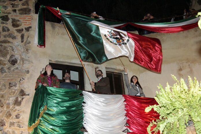 Val'Quirico - 11vo. Aniversario y Fiestas Patrias - AlternativaTlx