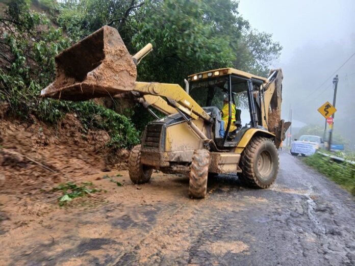 Atiende SICT Afectaciones en Red Carretera Federal Tras Intensas Lluvias - AlternativaTlx