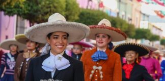 Celebra Tlaxcala Elegancia y Tradición de la Dama Charra en la Pasarela “Sé Parte de la Historia” - AlternativaTlx