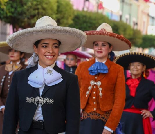 Celebra Tlaxcala Elegancia y Tradición de la Dama Charra en la Pasarela “Sé Parte de la Historia” - AlternativaTlx