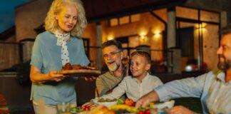 Comer Bien, Envejecer con Fuerza: Consejos para los Abuelos Comer Bien, Envejecer con Fuerza: Consejos para los Abuelos - AlternativaTlx