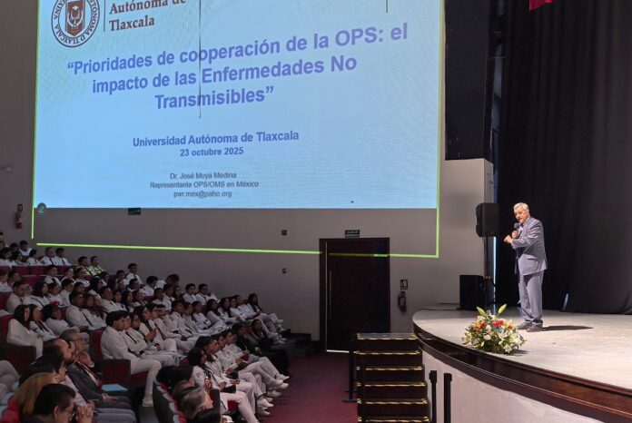 Comunidad de Ciencias de la Salud UATx Celebra el Día de Médico - AlternativaTlx