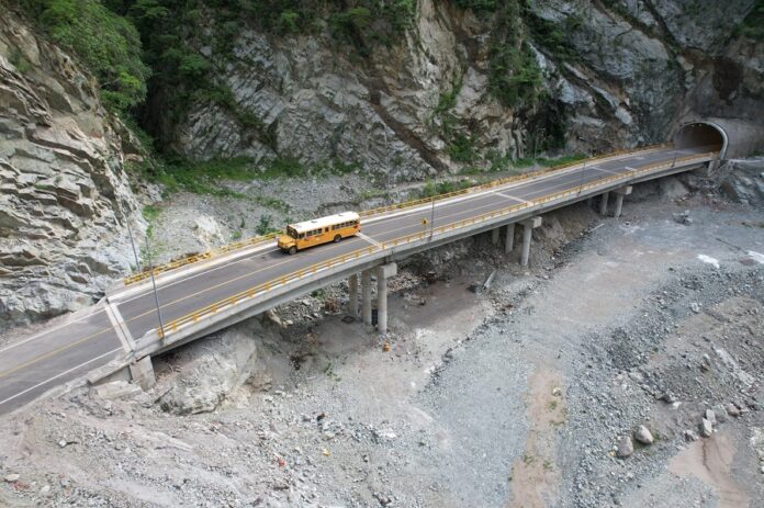 Concluye SICT Construcción de la Carretera San Ignacio – Tayoltita, que Fomenta la Actividad Económica Entre Durango y Sinaloa - AlternativaTlx