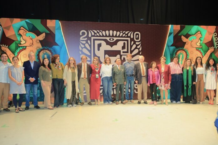 Concluye con Éxito el Congreso Internacional de Educación Currículum 2025 - AlternativaTlx
