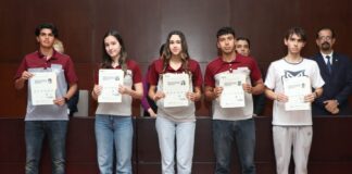 Estudiantes de UAG High School Reciben Certificaciones Cambridge en Inglés - AlternativaTlx