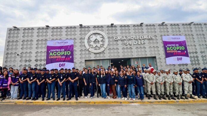 Gobernadora da el Banderazo de Salida a 75 Toneladas de Ayuda Humanitaria para Damnificados por Lluvias en Puebla, Hidalgo y Veracruz - AlternativaTlx