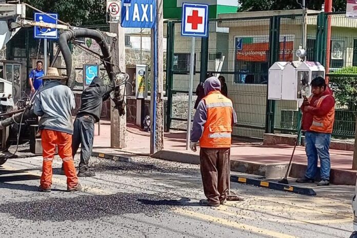 Gobierno Municipal de Tlaxcala Atiende el Bulevar Guillermo Valle con Trabajos de Bacheo - AlternativaTlx