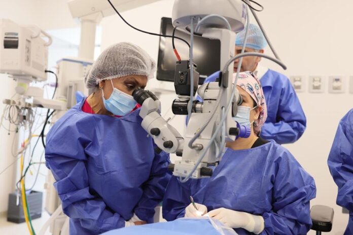 Inicia Campaña de Cirugías de Cataratas y de Mínima Invasión - AlternativaTlx