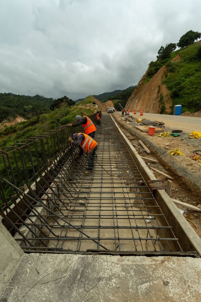 Las Camineras y Camineros, un Siglo de Mantener Unido a México - AlternativaTlx