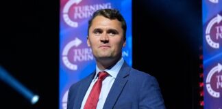 Secreto a Voces - Charlie Kirk