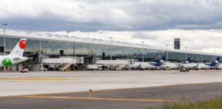 Servicios de Pasajeros de y Hacia los Aeropuertos - AlternativaTlx