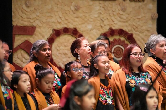 Ayuntamiento de Tlaxcala Convoca a la Ciudadanía a Participar en el Coro Monumental “Cantando en Navidad” - AlternativaTlx