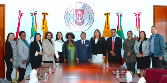 La UATx Alienta el Diálogo Internacional sobre Estudios de las Familias - AlternativaTlx