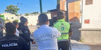 Rápida Acción de Protección Civil Sofoca Conato de Incendio en Parquímetro del Centro de Tlaxcala - AlternativaTlx