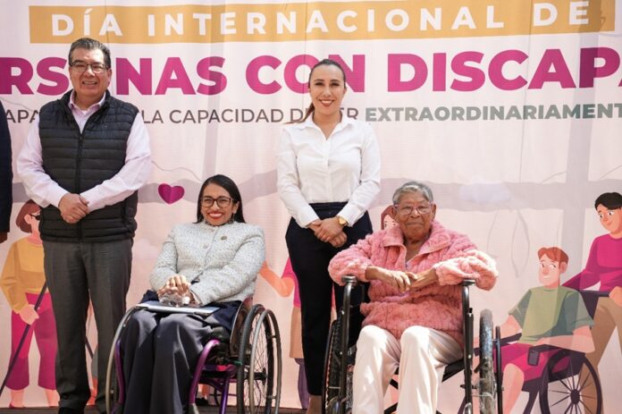 Ayuntamiento de Tlaxcala Conmemora el Día de la Discapacidad con Entrega de Apoyos Funcionales - AlternativaTlx