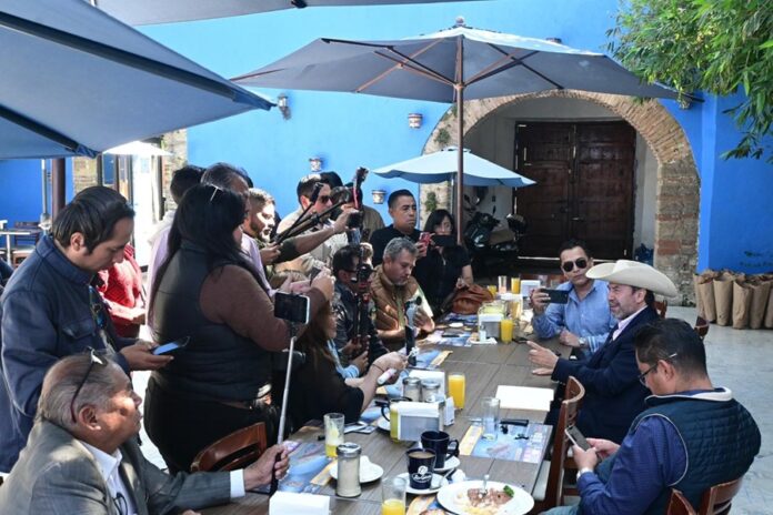 Dip. Federal Ray Vázquez Presentará su Primer Informe Legislativo - AlternativaTlx