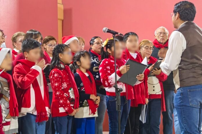 El Coro Monumental del Ayuntamiento de Tlaxcala llena de Villancicos y Unión la Posada en La Joya - AlternativaTlx