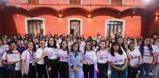 Gobernadora Lorena Cuéllar Reconoce Valentía de 50 Tlaxcaltecas que Reconstruyeron su Vida Tras la Violencia - AlternativaTlx